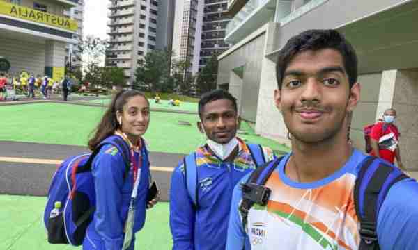 3 Swimming - 07:30 pm IST