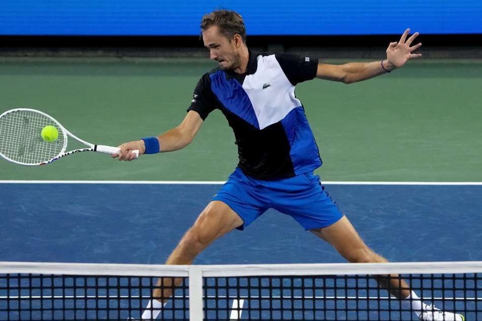 Medvedev and Kyrgios on quarter-final collision course at the Western & Southern Open