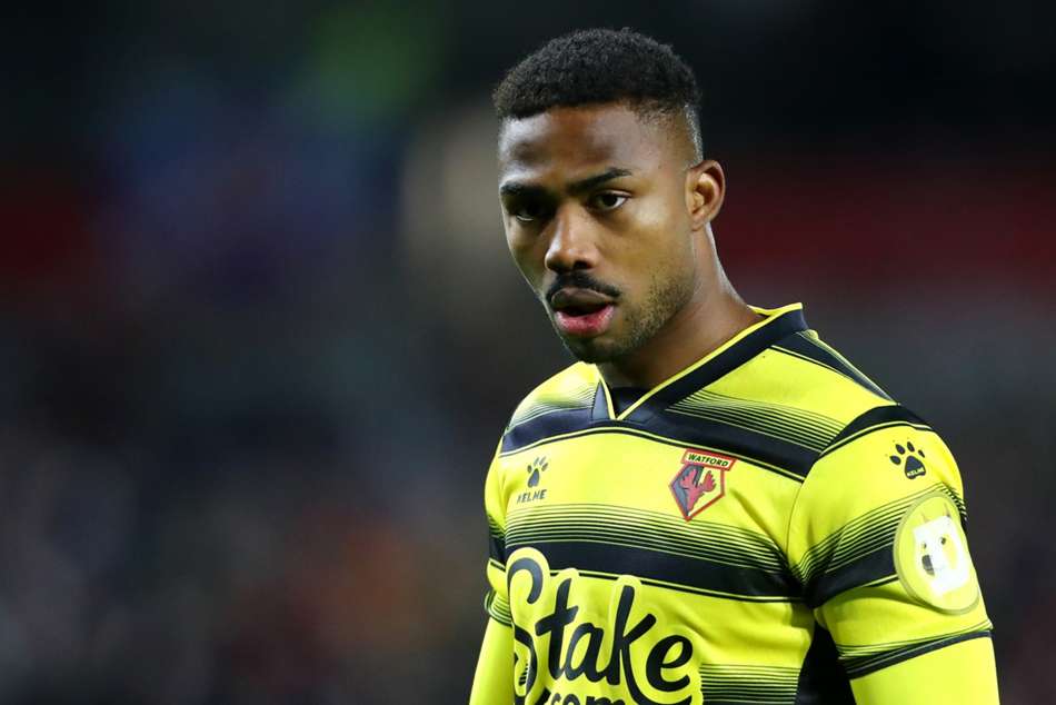 Nottingham Forest Sign Emmanuel Dennis Cheikhou Kouyate Transfer News