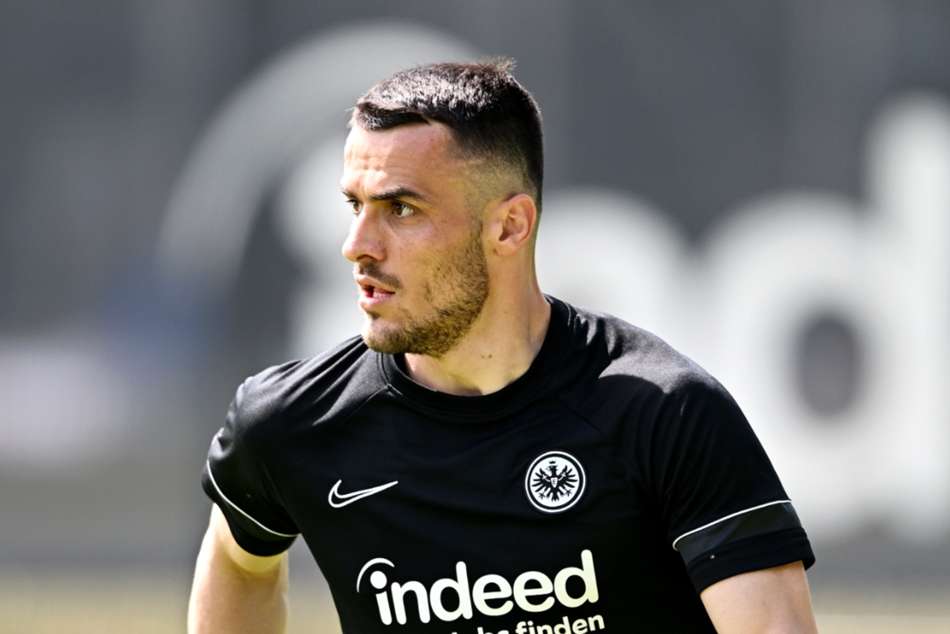Juventus Announce Filip Kostic Signing Europa League Winner Leaves Eintracht Frankfurt