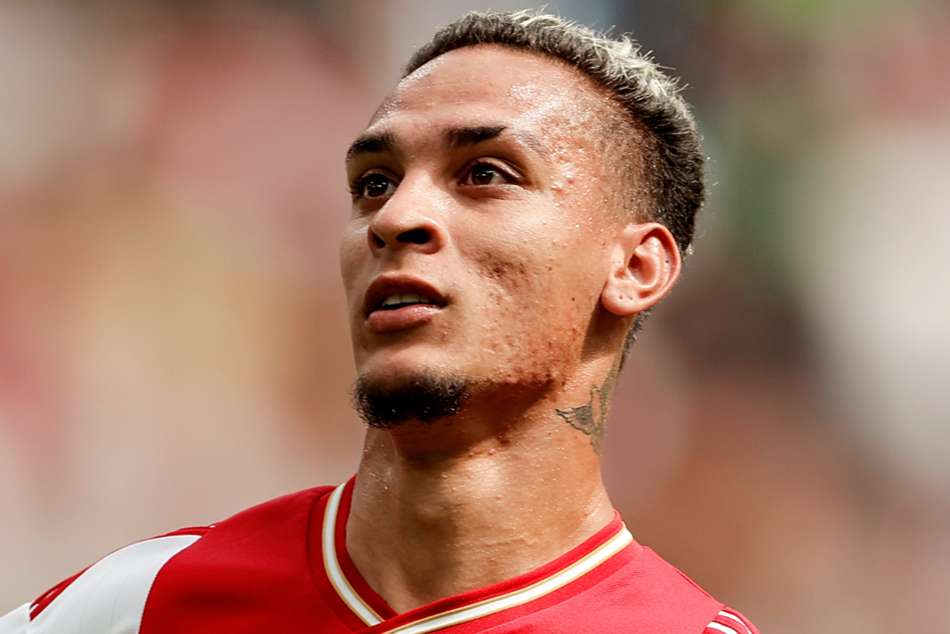 Transfer Deadline Day Manchester United Confirm Antony Signing