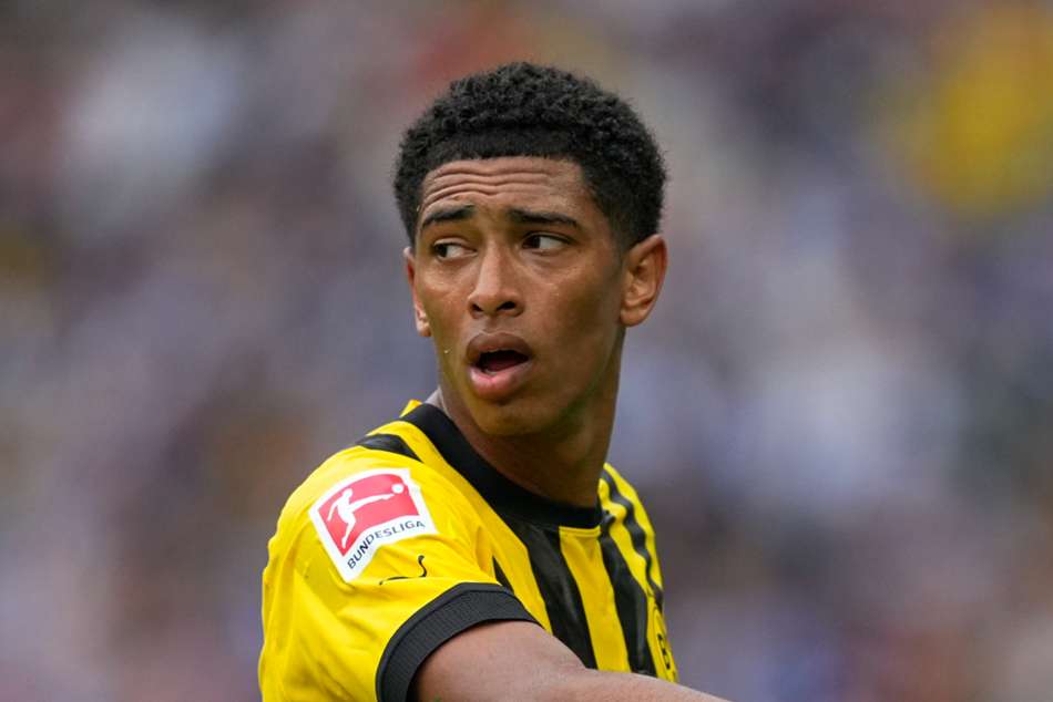 Rumour Has It Liverpool Leading Race Manchester United Signature Dortmund Bellingham