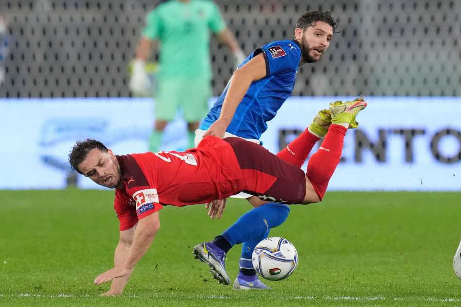 Transfer Rumours Manuel Locatelli Is Back On Arsenal Radar