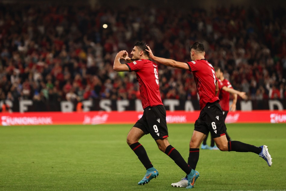 Ac Milan Want Armando Broja A Good Move For The Player