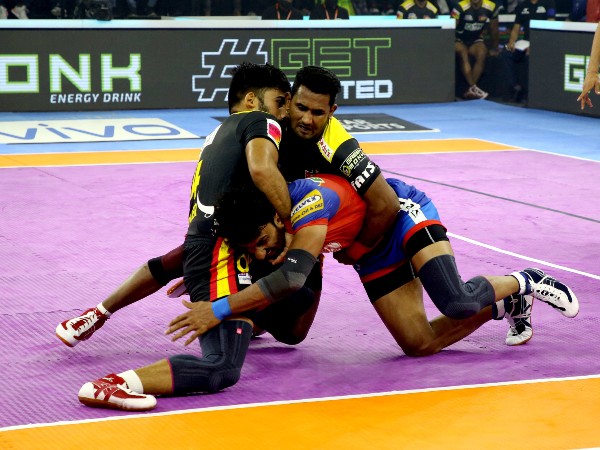 PKL: Bengaluru Bulls vs UP Yoddhas, Highlights: Narwal guides UP to comfortable win PKL: Bengaluru Bulls vs UP Yoddhas, Highlights: Narwal guides UP to comfortable win