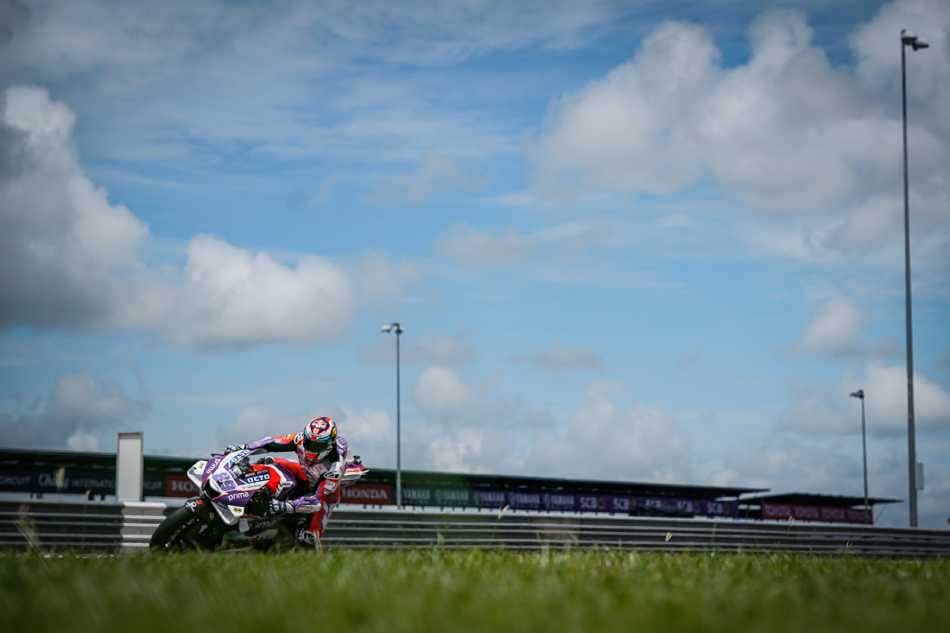 Australian Gp Jorge Martin Breaks Jorge Lorenzo S Lap Record To Grab Pole Marc Marquez Second