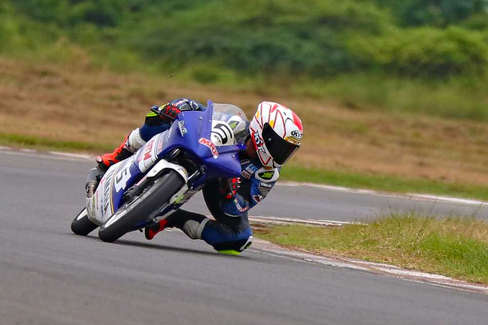 National Motorcycle Racing Championship Prabhu Arunagiri Sarvesh Balappa Grab Pole