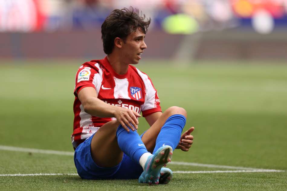 Rumour Has It Atletico Madrid Open To Offers For Bayern Psg Barca And Man Utd Target Joao Felix