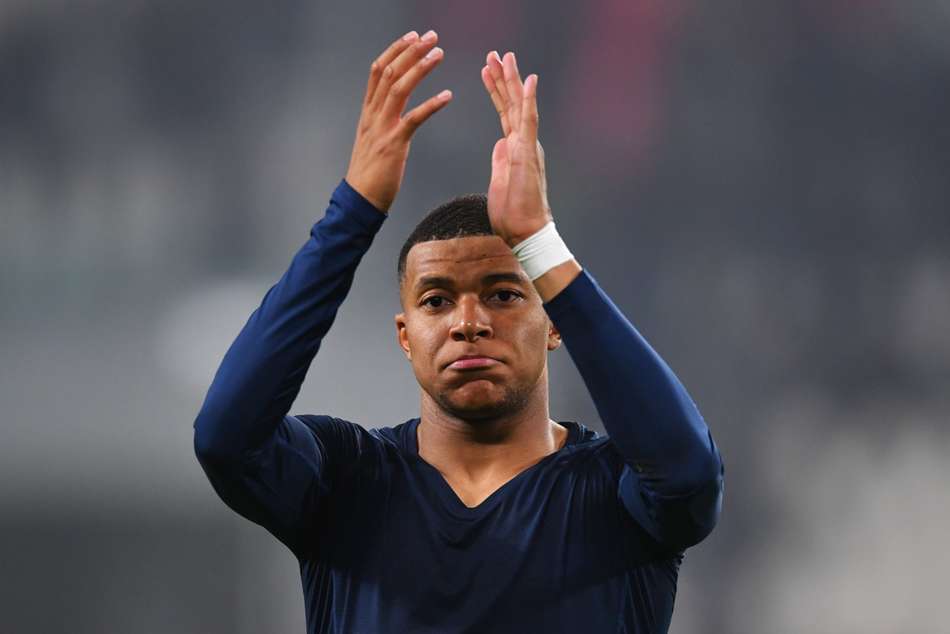 Rumour Has It Manchester United Circle For Mbappe As He Pushes For January Exit From Psg