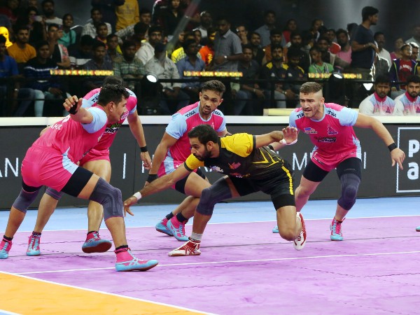 Pkl Arjun Deshwal Leads Jaipur Pink Panthers To Massive Victory Against Telugu Titans