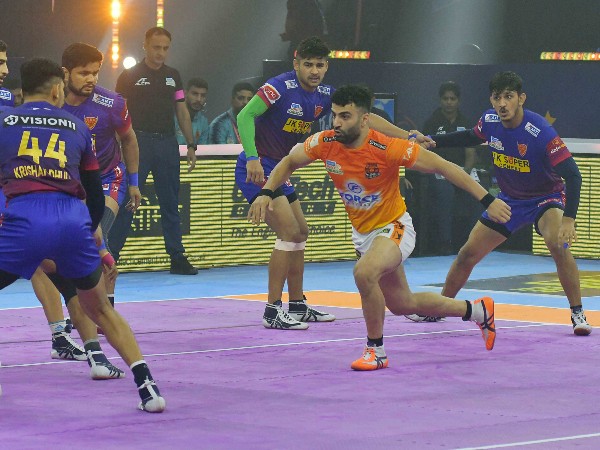 PKL: Puneri Paltan vs Dabang Delhi, Highlights: Akash Shinde, Mohit Goyat’s heroics guide Puneri home PKL: Puneri Paltan vs Dabang Delhi, Highlights: Akash Shinde, Mohit Goyat’s heroics guide Puneri home