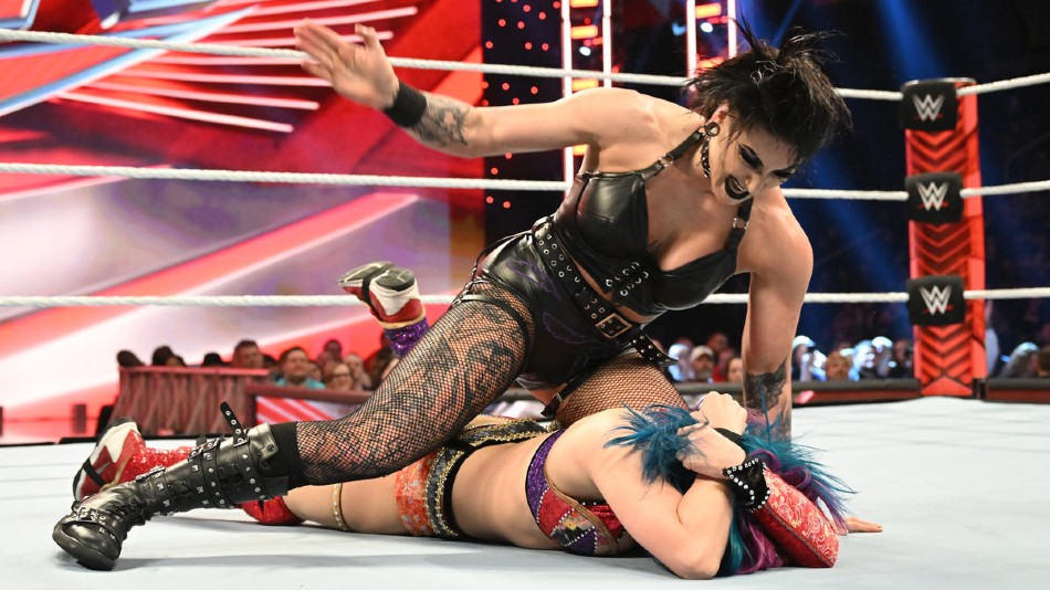 Wwe Monday Night Raw Results Recap And Highlights November 21 2022
