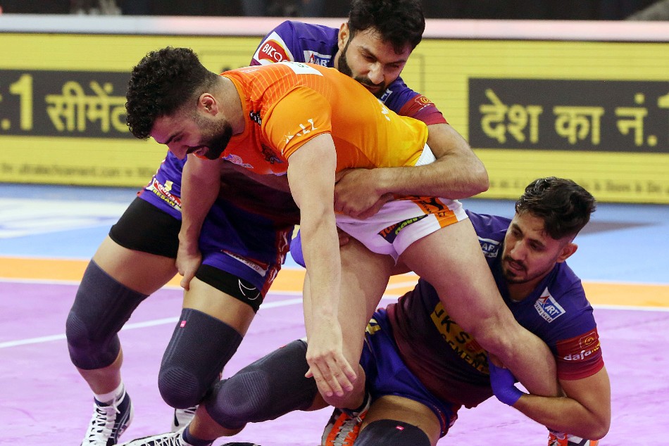 Pkl 2022 Puneri Paltan Secure A Thrilling Victory Over Against Dabang Delhi To Move To The Top