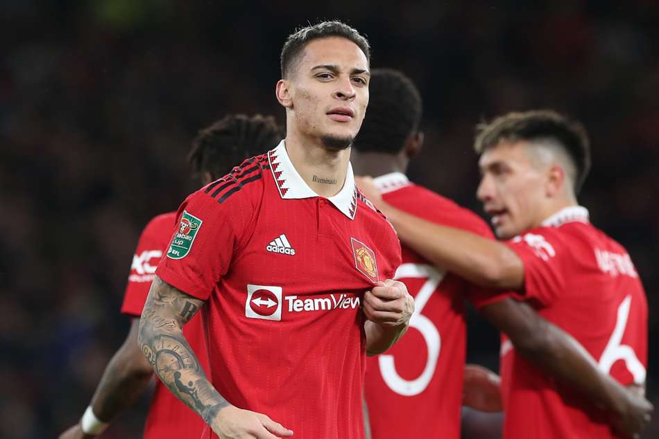 Manchester United 3 0 Charlton Athletic Marcus Rashford Late Show Seals Red Devils Progress