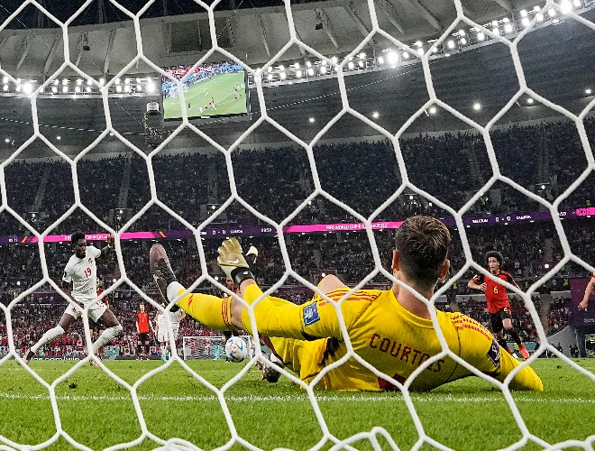 Jonathan David Three Clubs Interested In The Lille Forward