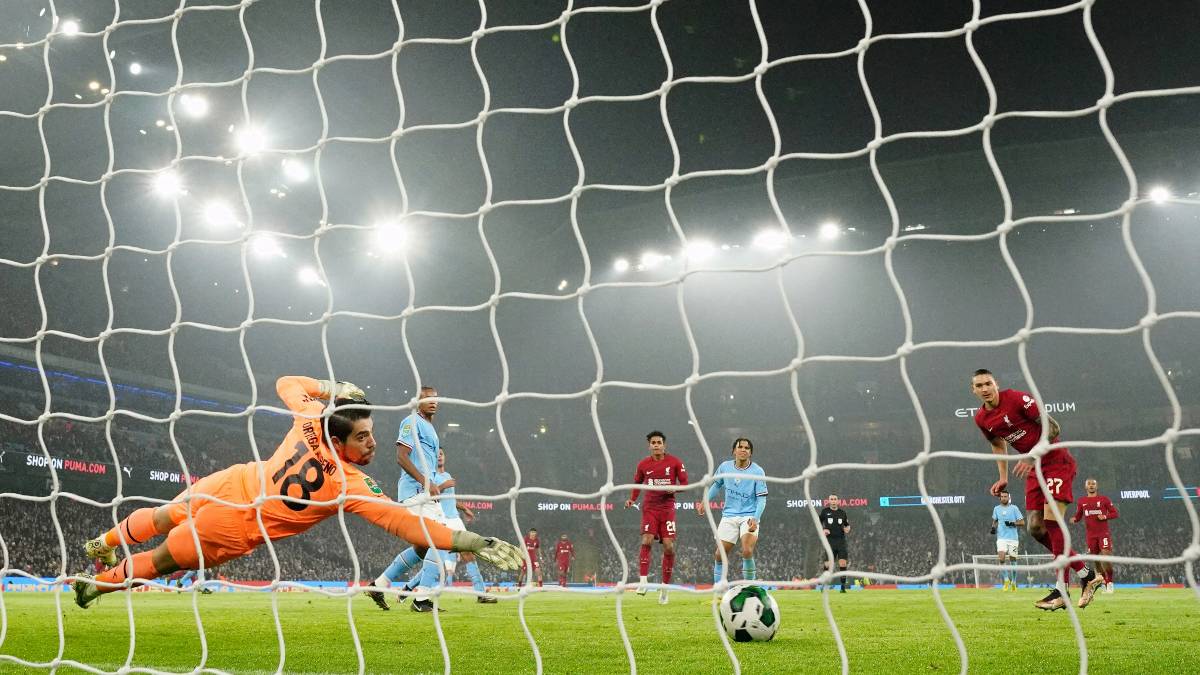 Three Premier League Clubs That Could Target Brentford Keeper David Raya In Summer