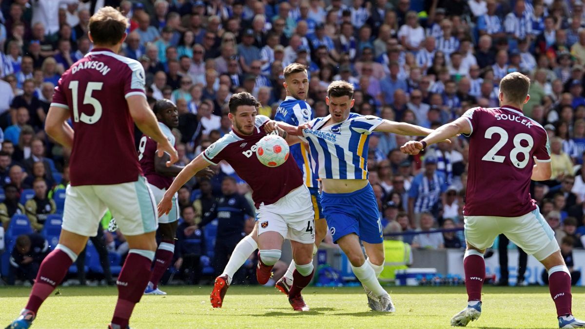 Arsenal To Make Official Bid For West Ham Midfielder Declan Rice Reports