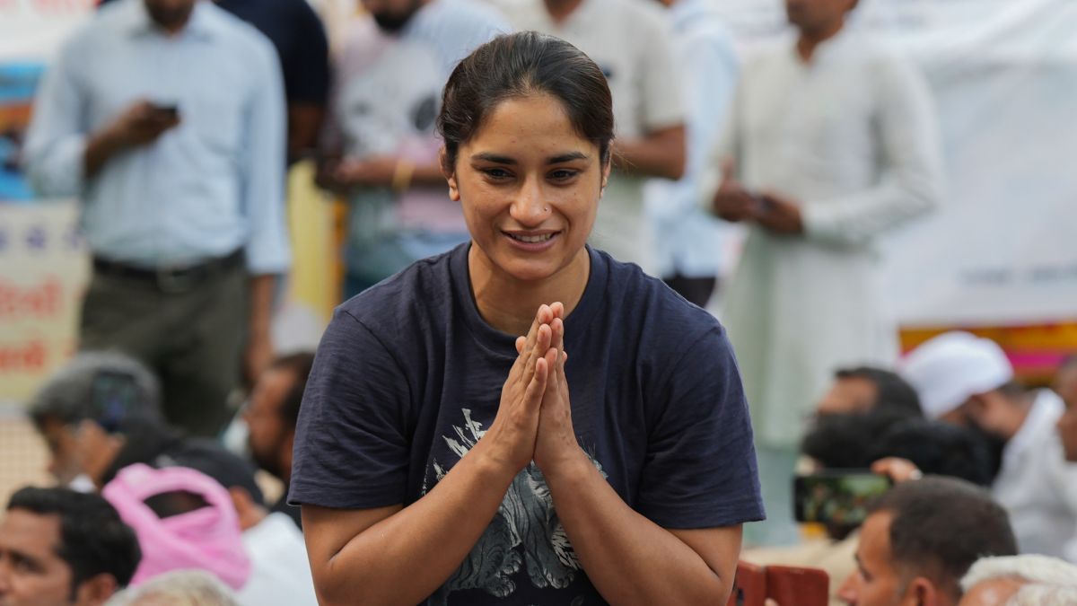 Wrestlers Protest Bajrang Punia Vinesh Phogat Train For Asian Games