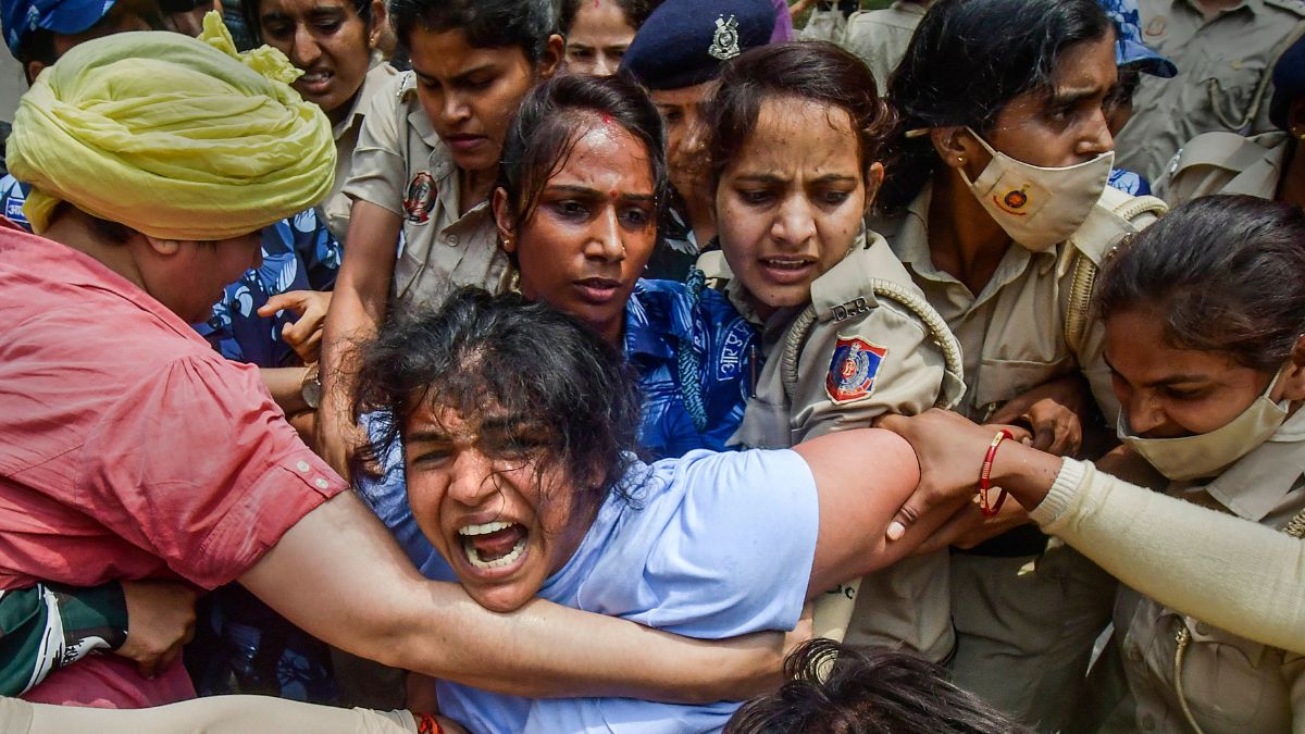 Wrestlers Protest Sakshi Malik Denies Reports Of Pulling Out Of Protest Urges Not To Spread Rumours