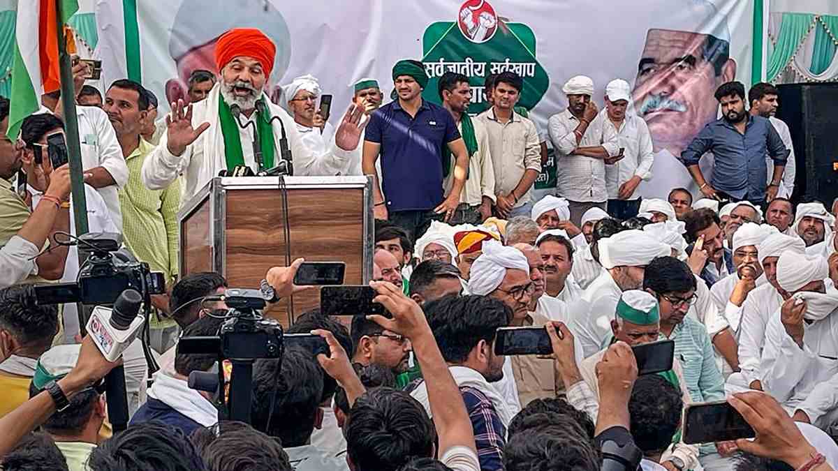 Wrestlers Protest Khap Panchayat Demands Arrest Of Wfi President By June 9