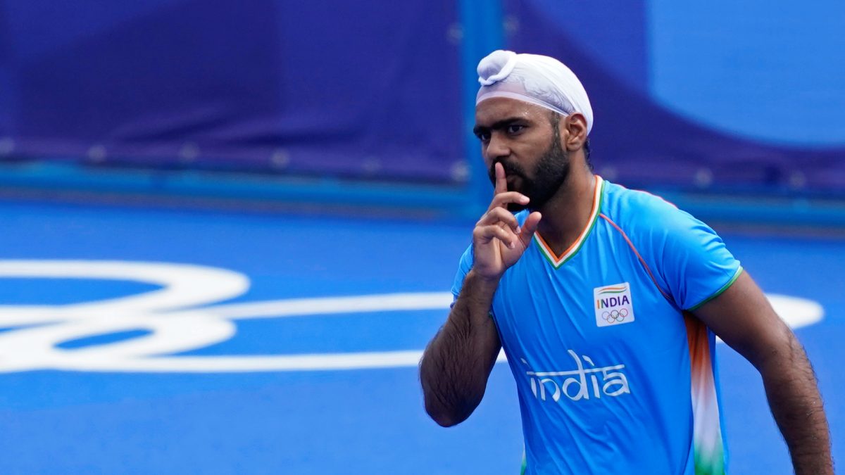 Fih Hockey5s World Cup Simranjeet Singh To Lead India Men Rajni Etimarpu To Captain Womens Side