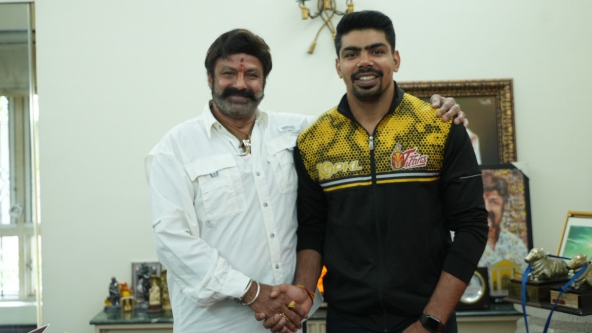 Pkl Tolloywood Meets Telugu Titans Nandamuri Balakrishna Pawan Sehrawat Hyderabad