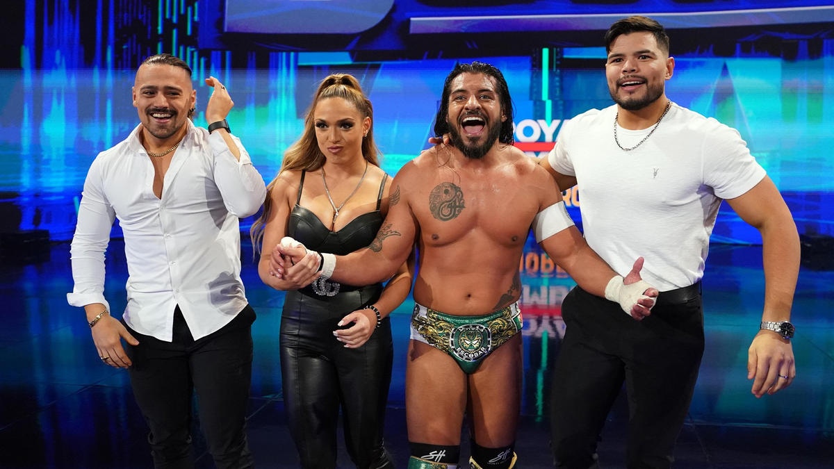 Wwe Smackdown New Champions Crowned Debutant Re Joins Faction