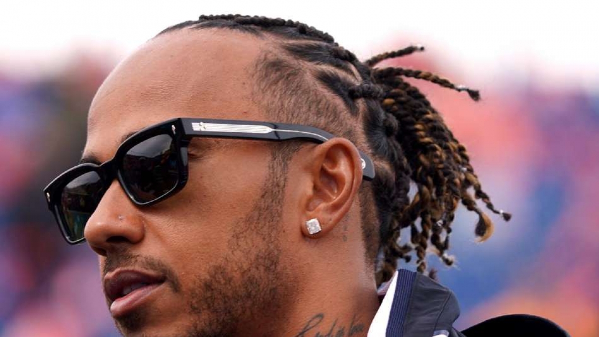 Lewis Hamilton Says Taking Part In His Last Mercedes Car Launch Surreal