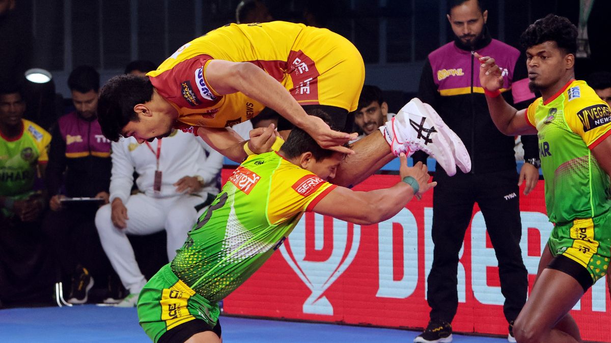 Pkl Season 10 Patna Pirates Become Fifth Team To Enter Playoffs With Thrilling Win Telugu Titans
