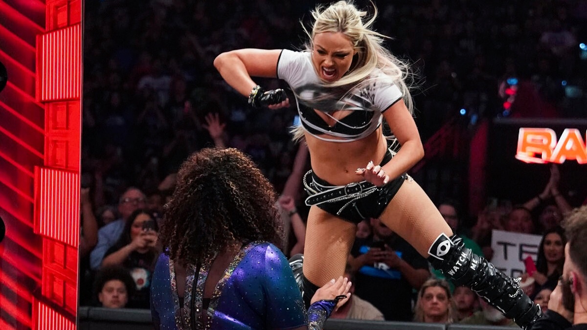 Wwe Raw Big Gauntlet And Revenge Tour Announced For March 11 Episode