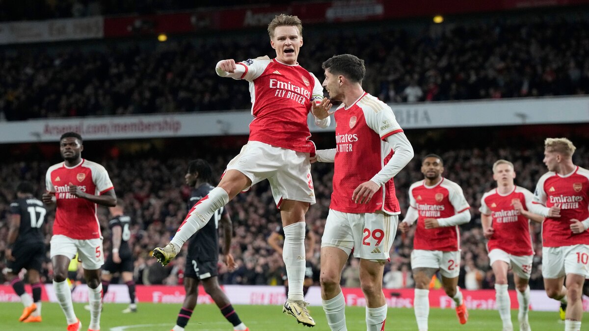 Arsenal Set To Fight Tottenham For Signing Santiago Gimenez Among Top 10 Players In Europe