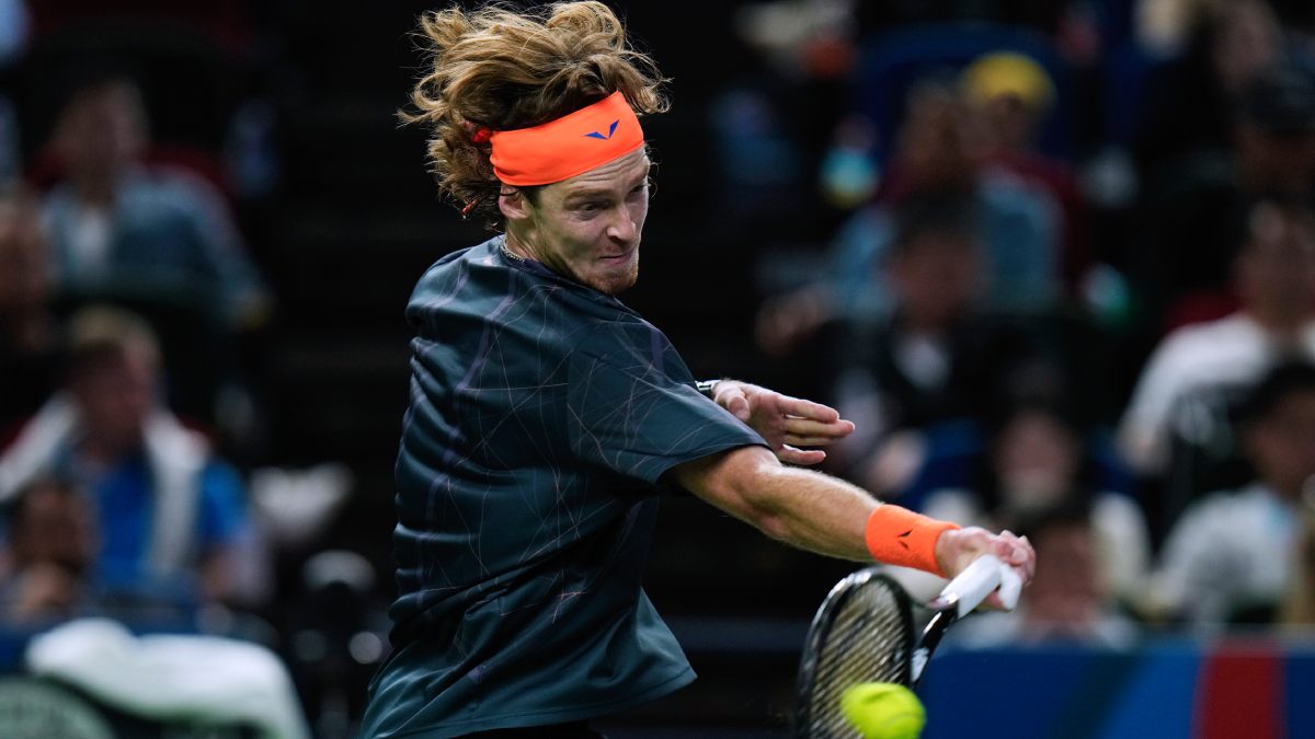 Rublev Falls To Arnaldi In The French Open Third Round While Gauff Sinner Move On