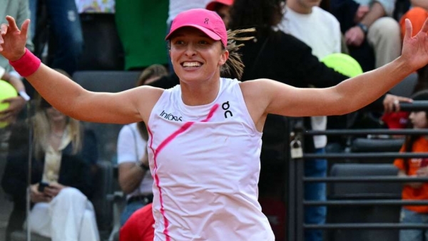 Swiatek Seals Italian Open Hat Trick After Soaring Past Sabalenka