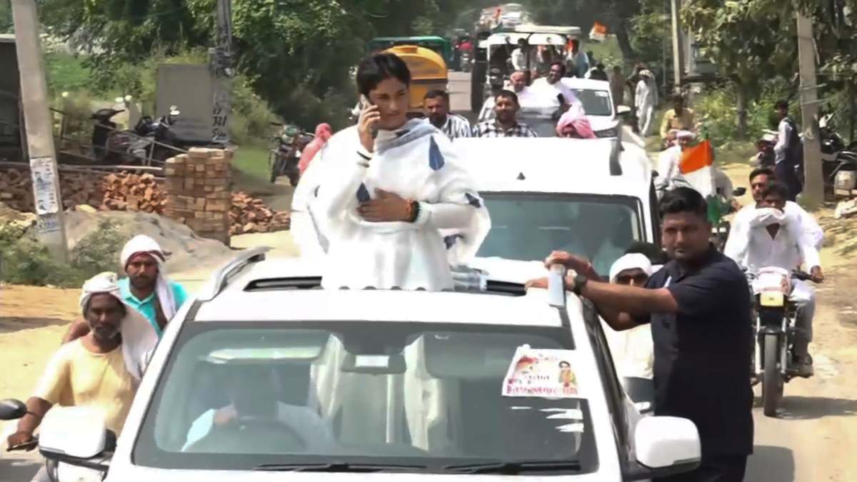 Vinesh Phogat S Assets Revealed After Filing Nomination For Haryana Elections 3 Cars Rs 2 Crore Plot