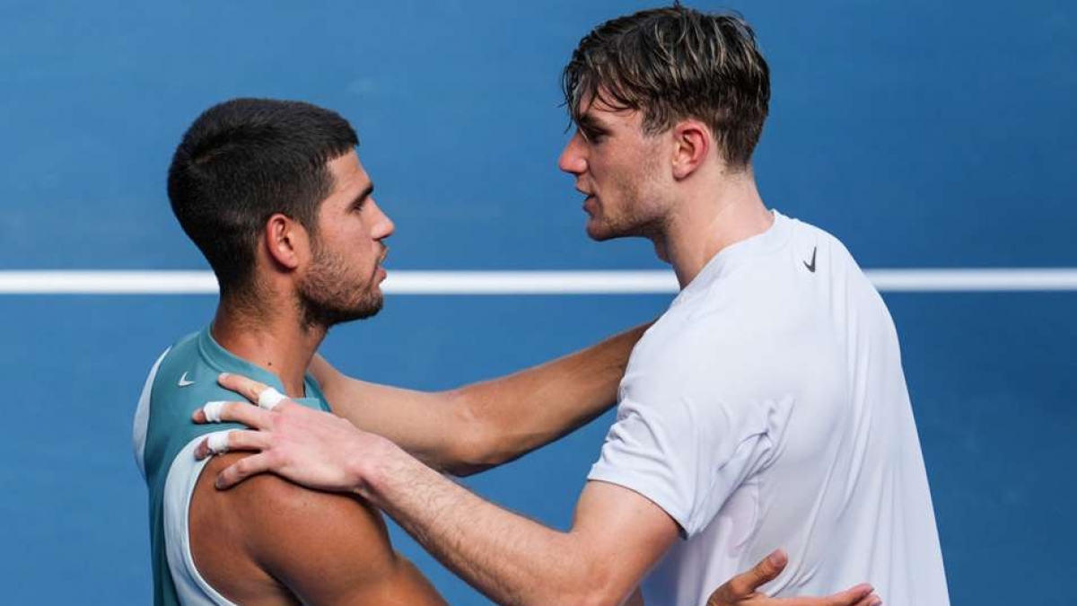 Australian Open Jack Draper Withdrawal Hands Carlos Alcaraz Victory