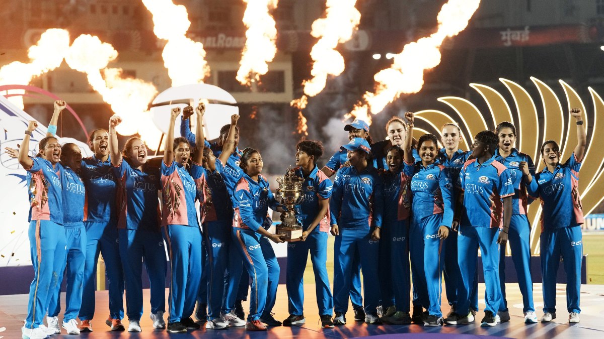 WPL 2026 मेगा नीलामी लाइव अपडेट: मुंबई इंडियंस महिला