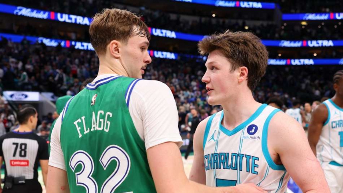 Flagg Edges Knueppel For Nbas Rookie Of The Year Award