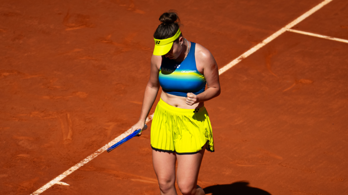 Linda Noskova Stuns Coco Gauff En Route To Madrid Open Quarter Finals