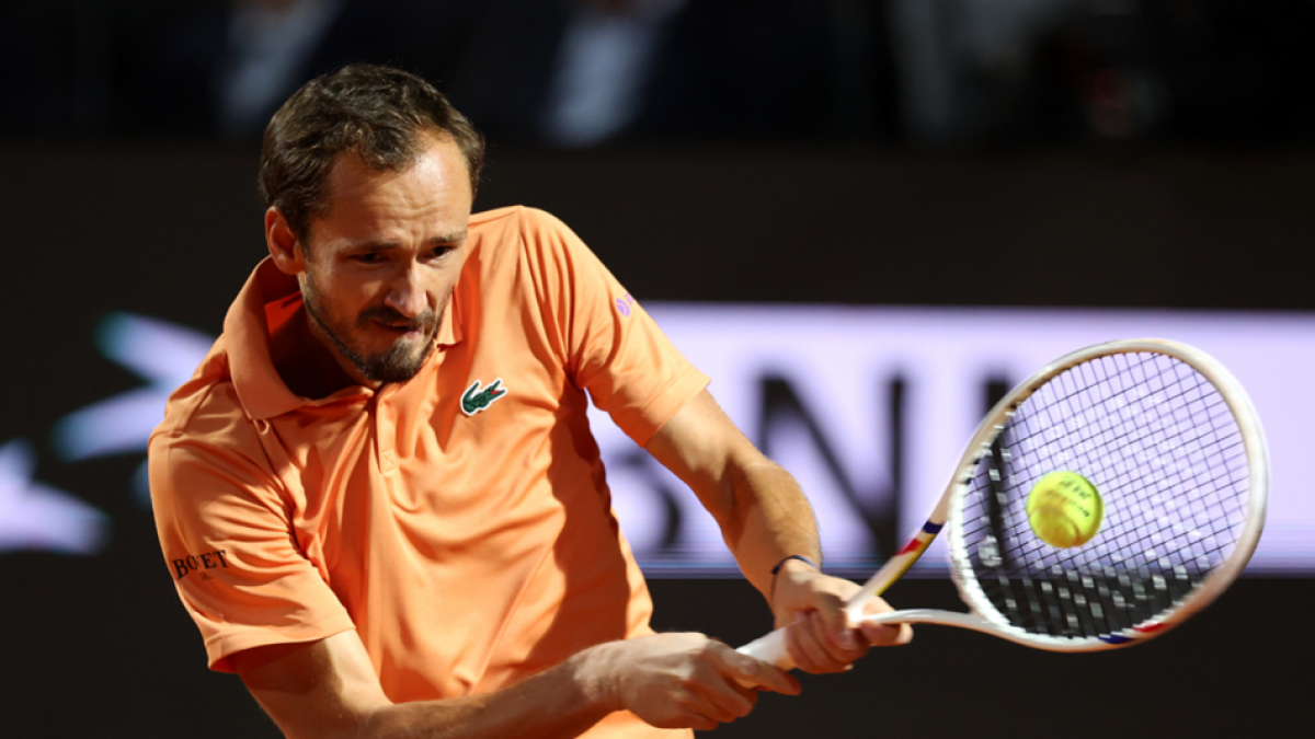 Daniil Medvedev Marches Into Italian Open Quarters After Victory Over Thiago Agustin Tirante
