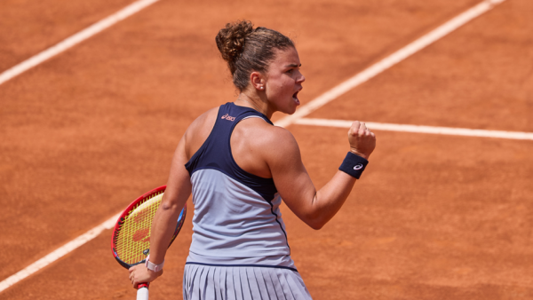 Defending Champion Jasmine Paolini Survives Scare In Italian Open Second Round Leolia Jeanjean