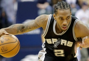 Kawhi Leonard goes to NY for rehab