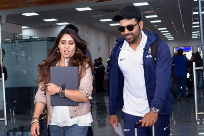 India Vs Australia Rohit Sharma Flies Home As Wife Ritika Sajdeh Gives Birth To A Baby Girl To Miss Sydney Test Mykhel