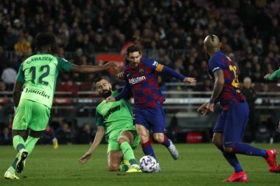 Copa Del Rey Messi Leads Barcelona Rout Over Leganes Mykhel