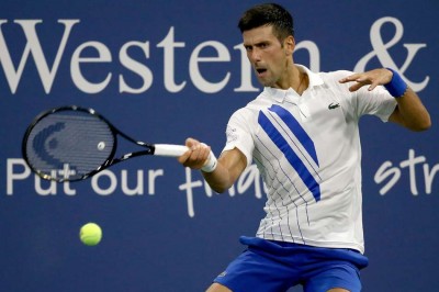 Djokovic, Murray move through as Thiem crashes out in Cincinnati ...