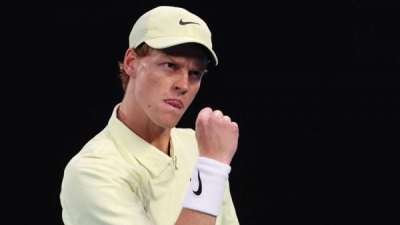 Sinner hits back at Rod Laver Arena