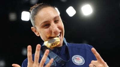 WNBA icon Taurasi retires