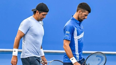 Djokovic, Verdasco beaten in Doha