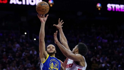 Grimes scores 44 as 76ers end skid