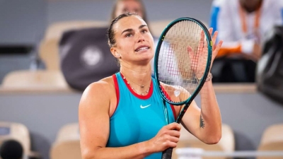 Sabalenka makes routine start