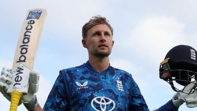 Root delighted with knock